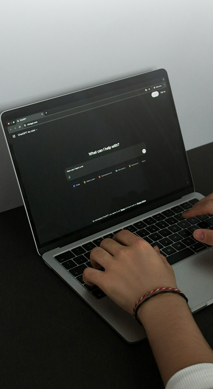 AI-STUDENT-worker-chatgptstockphoto